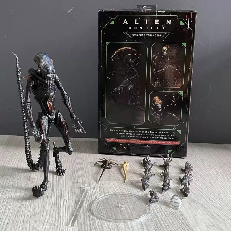 In Stock Neca Alien: Romulus S - Xenomorph Kids Toys recensione e prezzo