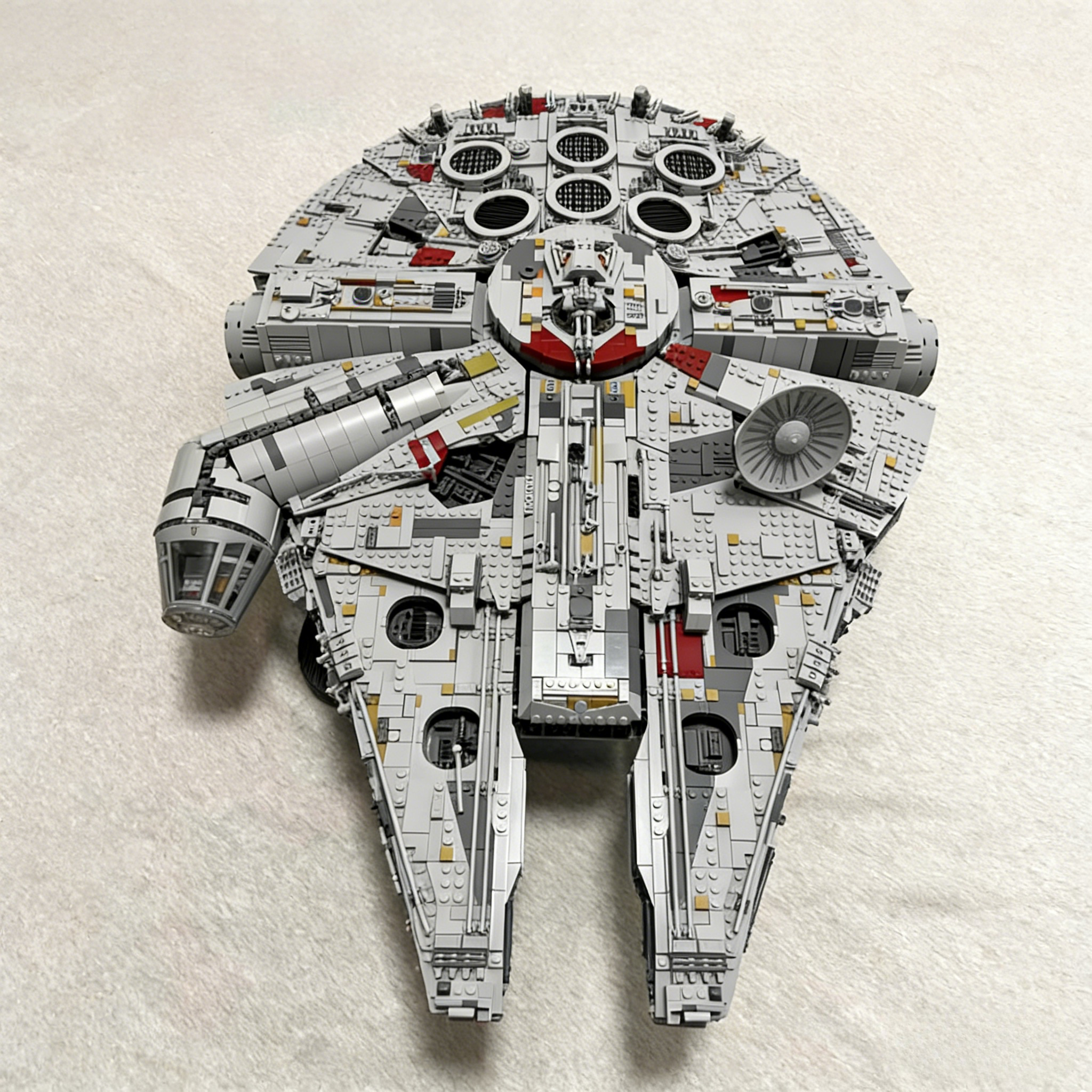 Millennium Falcon Warship75192 - Lego Building Blocks recensione e prezzo
