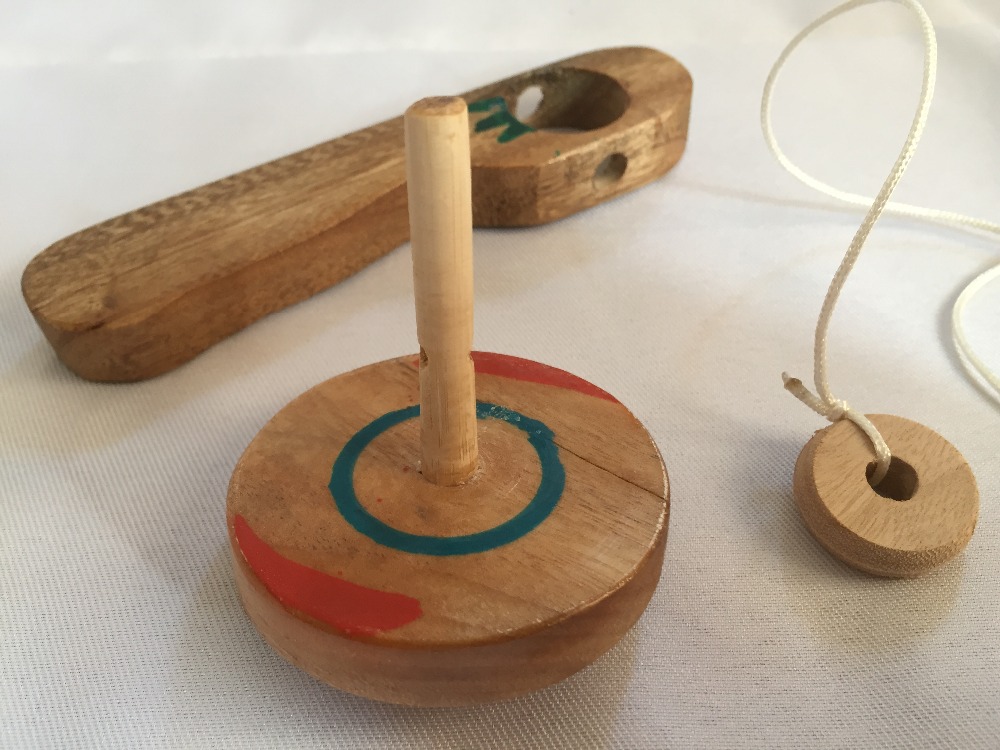 1 PCS Pull String Wood Spin To - Spin Top Gyro Toy recensione e prezzo